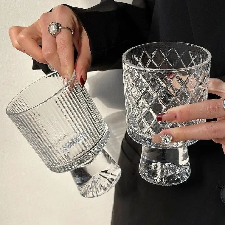 دسرخوری پایه کوه یخی